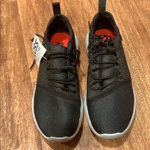 Under Armour Tennis shoes